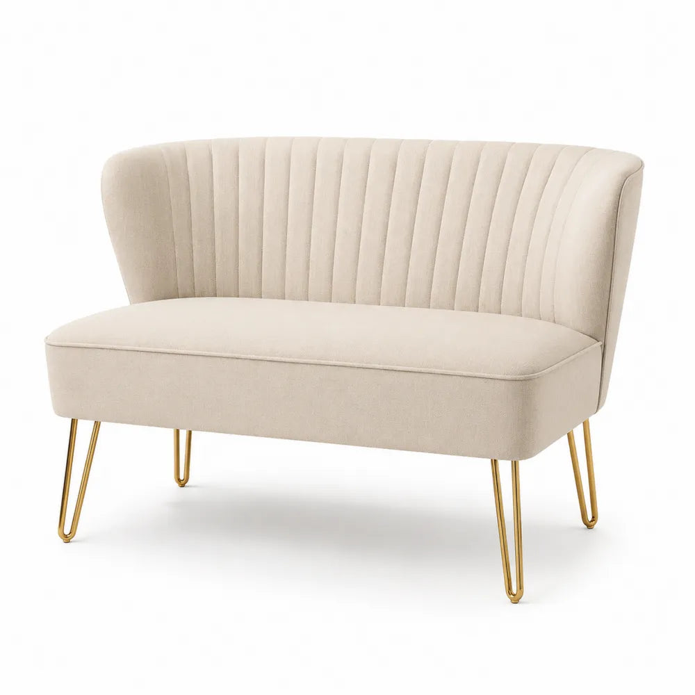 Canapé deux places en tissu beige avec pieds en métal doré